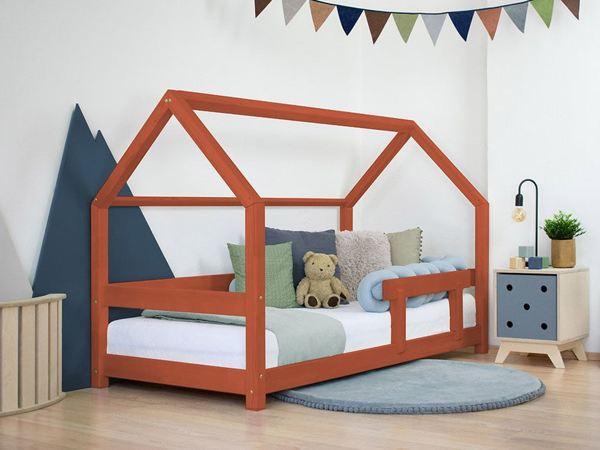 Children's house bed TERY with one barrier