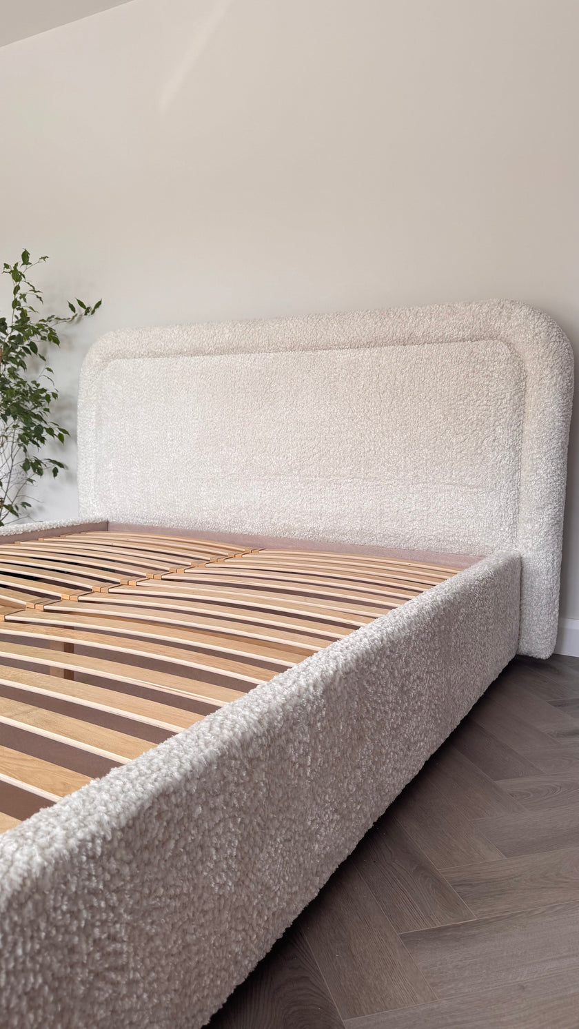 Bed Emma