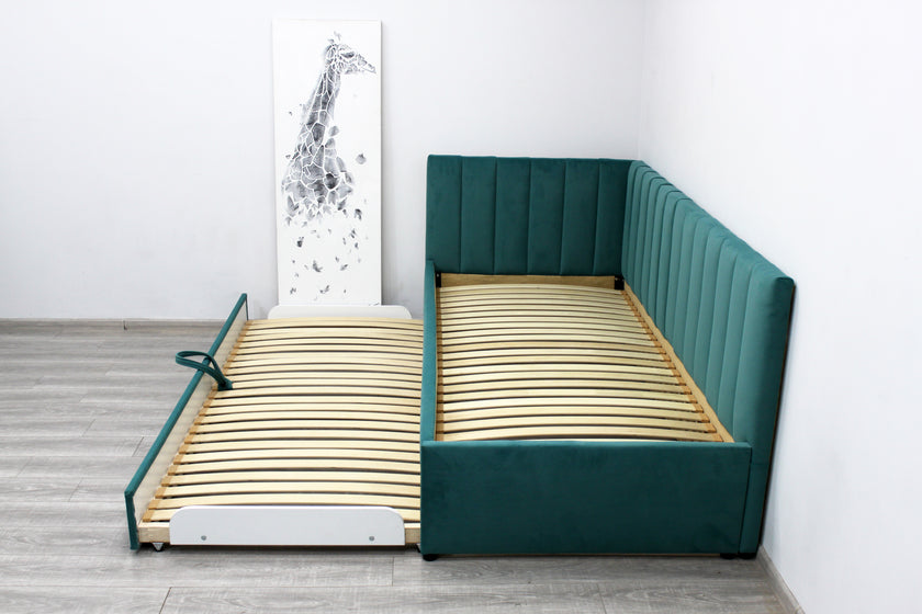 Kids bed Buffy