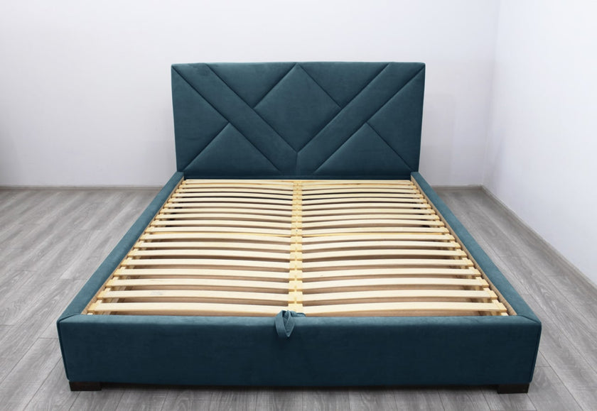 Bed Stella