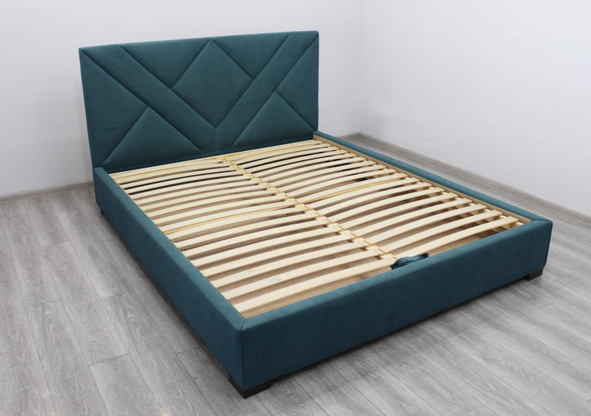 Bed Stella