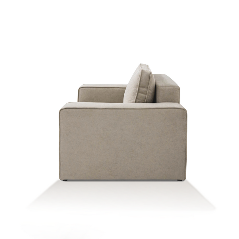 Armchair Thomas