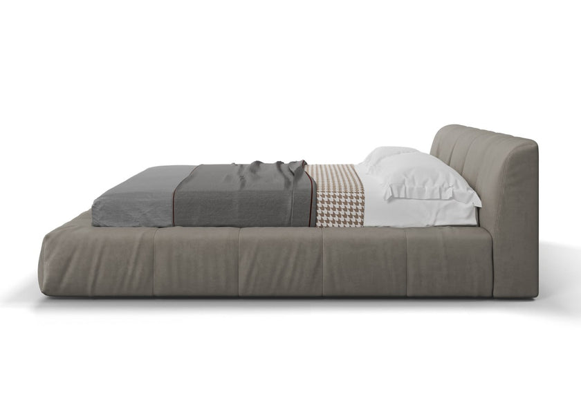 Bed Bonnie