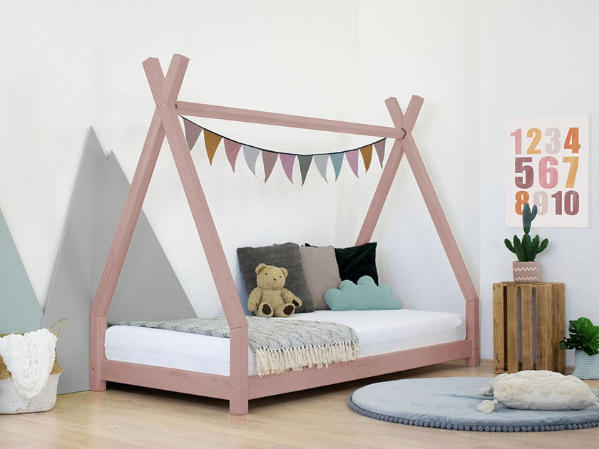 Children's wooden bed NAKANA in the shape of teepee