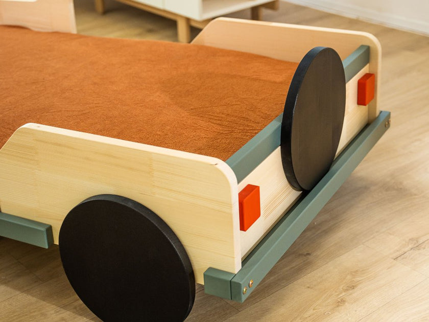 Children's car bed in the shape of a jeep SAFARI 80x160 cm
