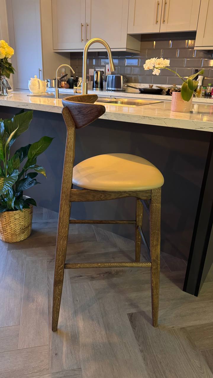 High Stool Mario