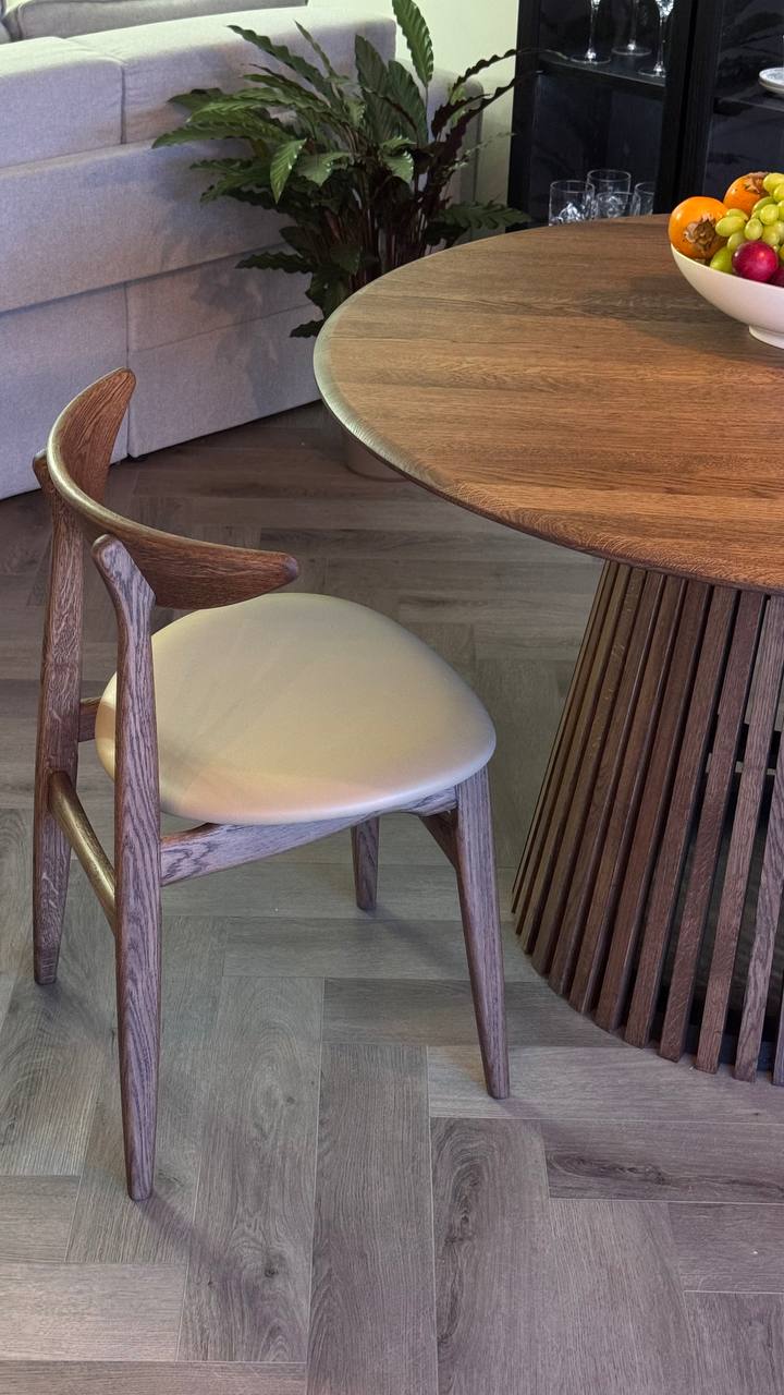 Chair Mario