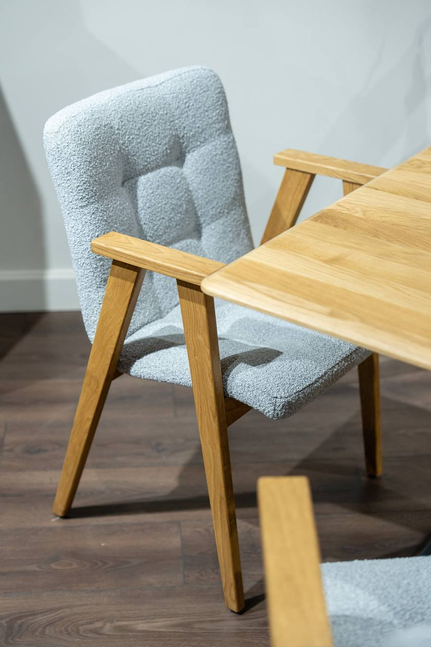 Chair Thor