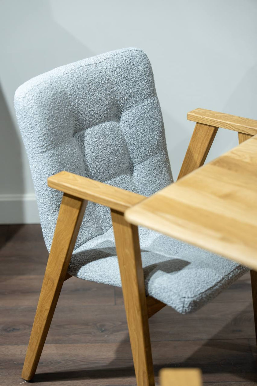 Chair Thor