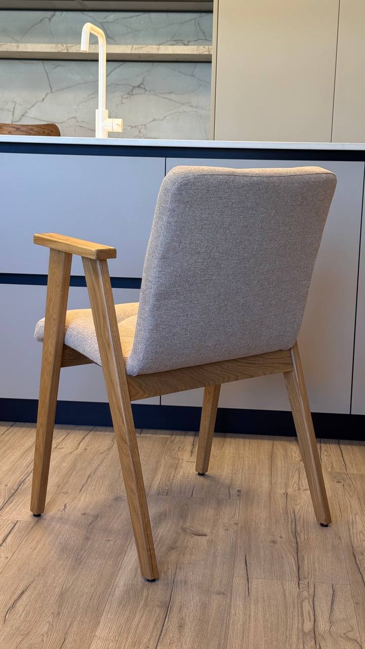 Chair Thor