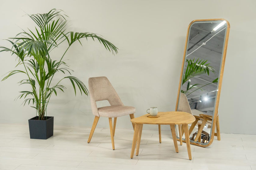 Chair Isabella
