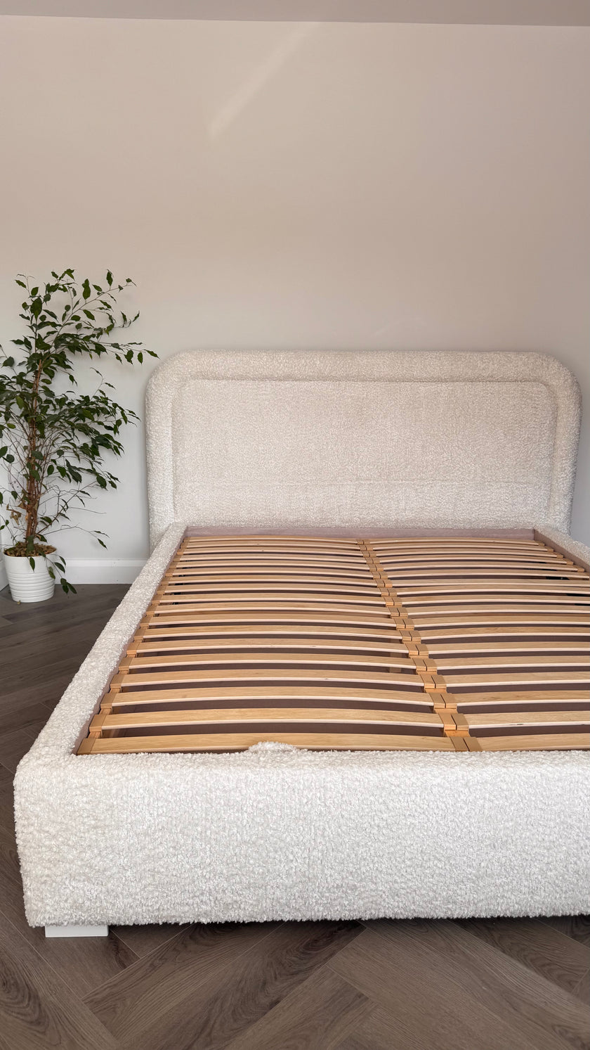 Bed Emma